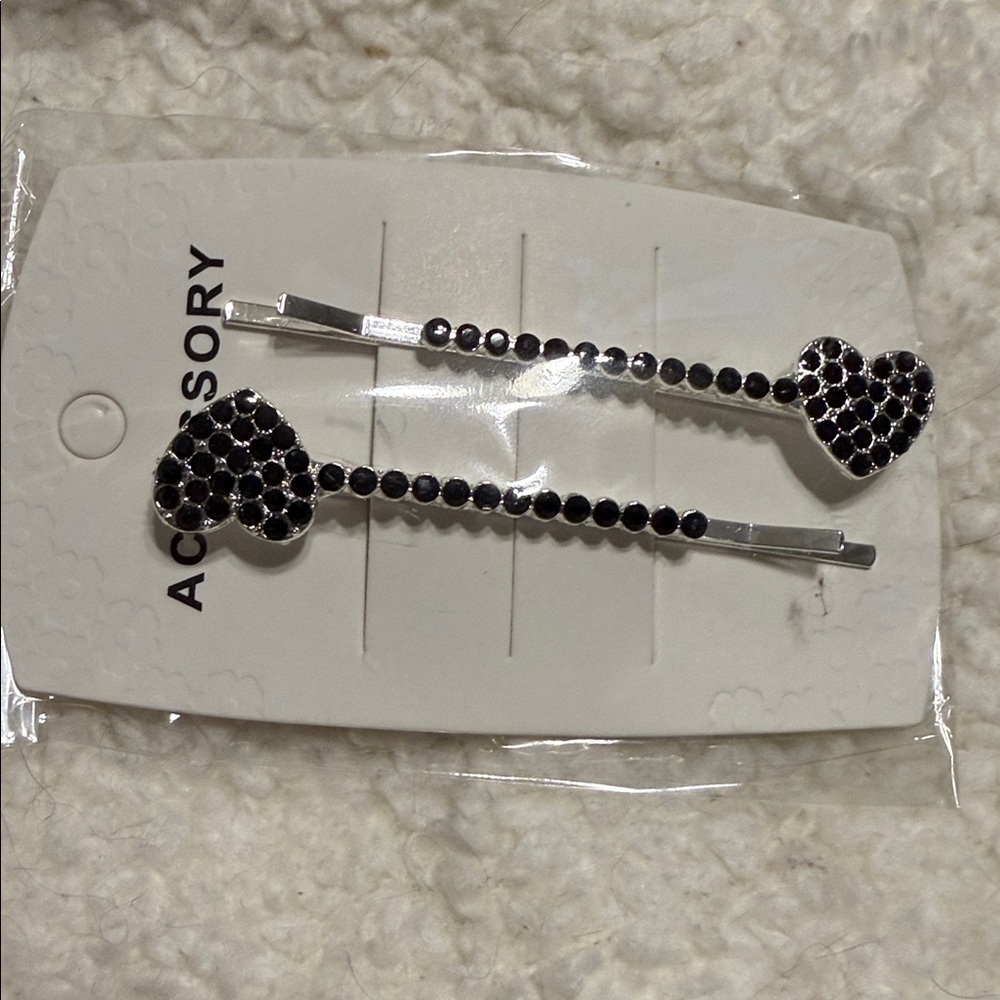 Heart Rhinestone Hair Clips Set - Picture 8 of 15